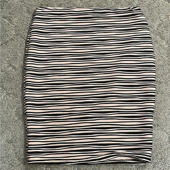 Double Click skirt - Picture 1 of 2